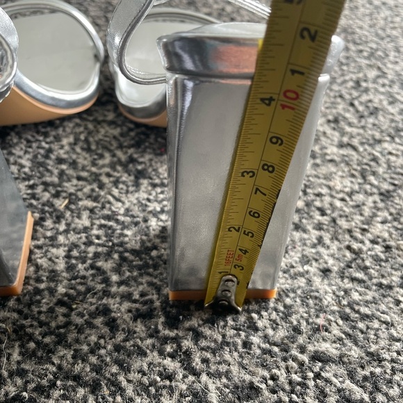 Elegant Silver Block Heel Sandals - Picture 8 of 16